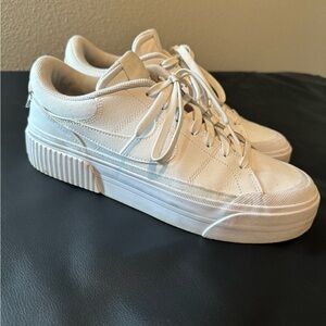 Women’s Nike platform sneakers
